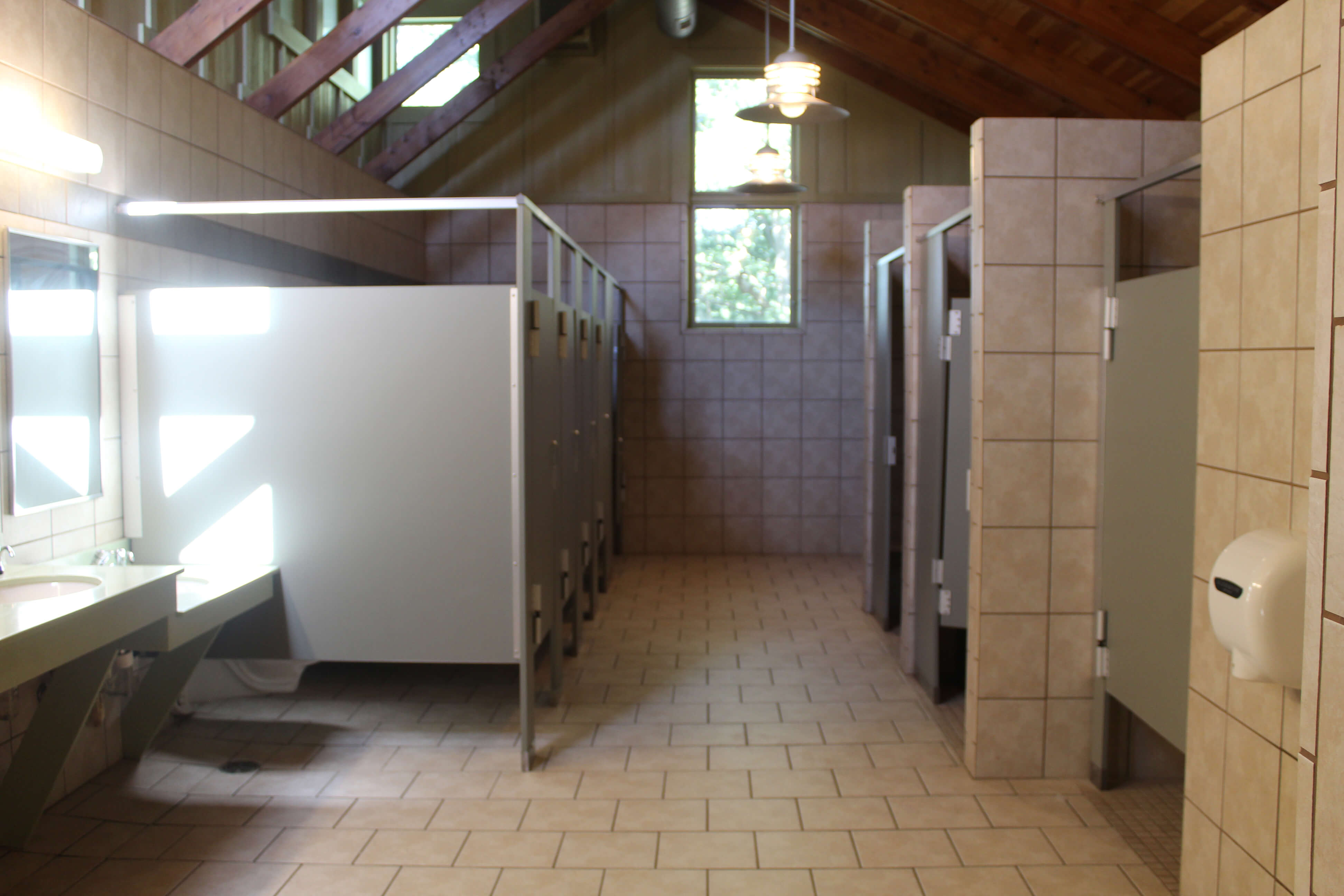 RotaryCamp_BathHouse