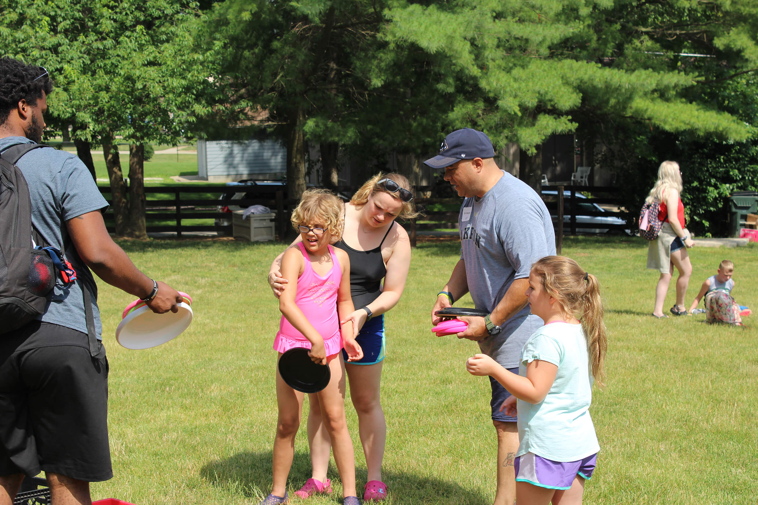 Volunteers_AkronU