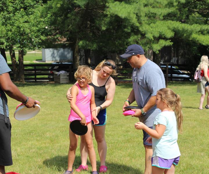 Volunteers_AkronU